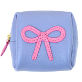 Necessaire Mami Mini Laço Rococó Sky com Rosa Orquídea Pronta Entrega