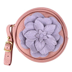 Porta Chupeta Camélia em Couro Personalizada