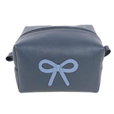 Necessaire Matilde M Laço Rococó em Couro Personalizado