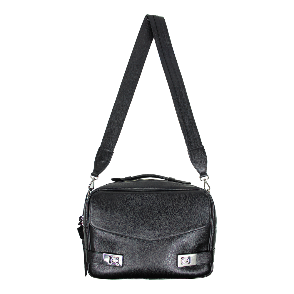 Bolsa Amelie P em Couro Personalizada