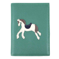 Porta Passaporte Cavalo Joca Esmeralda com Off White Liso, Fendi e Marinho Liso Pronta Entrega