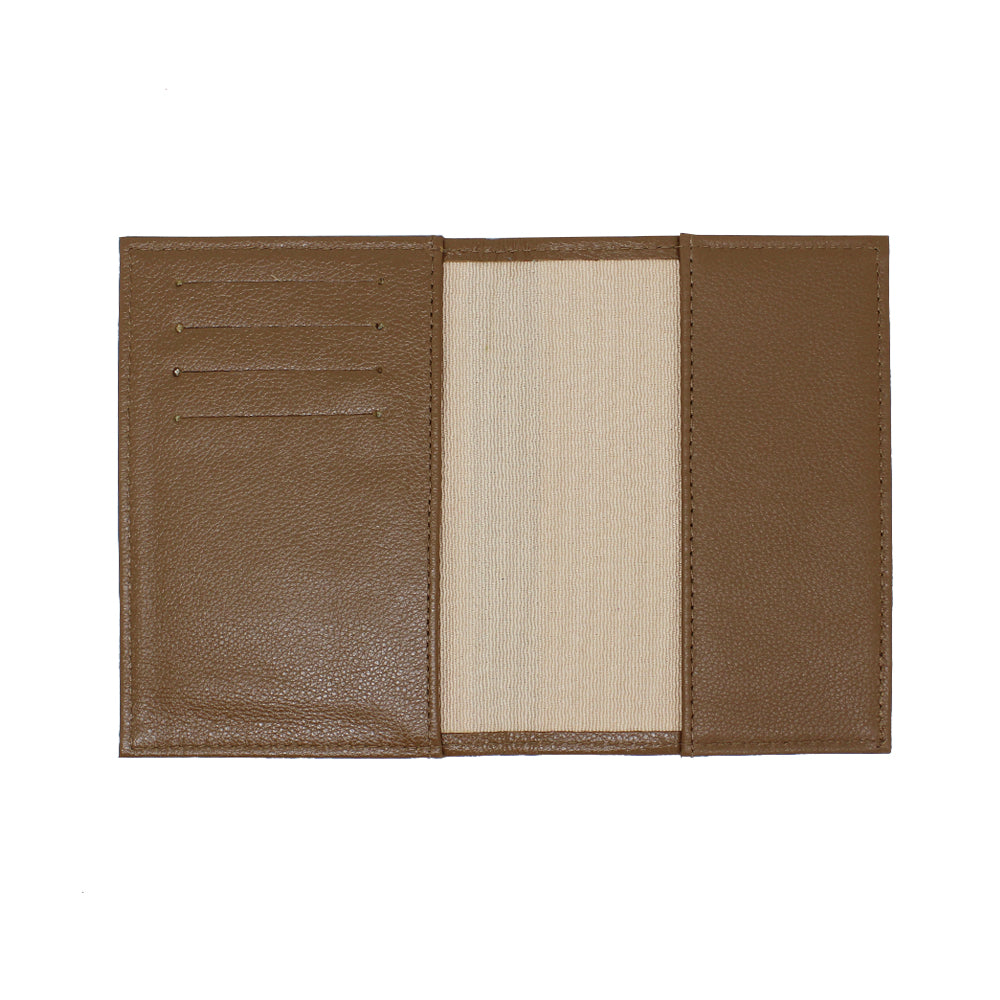 Porta Passaporte Little Bear Caramelo Liso com Off White Liso Pronta Entrega