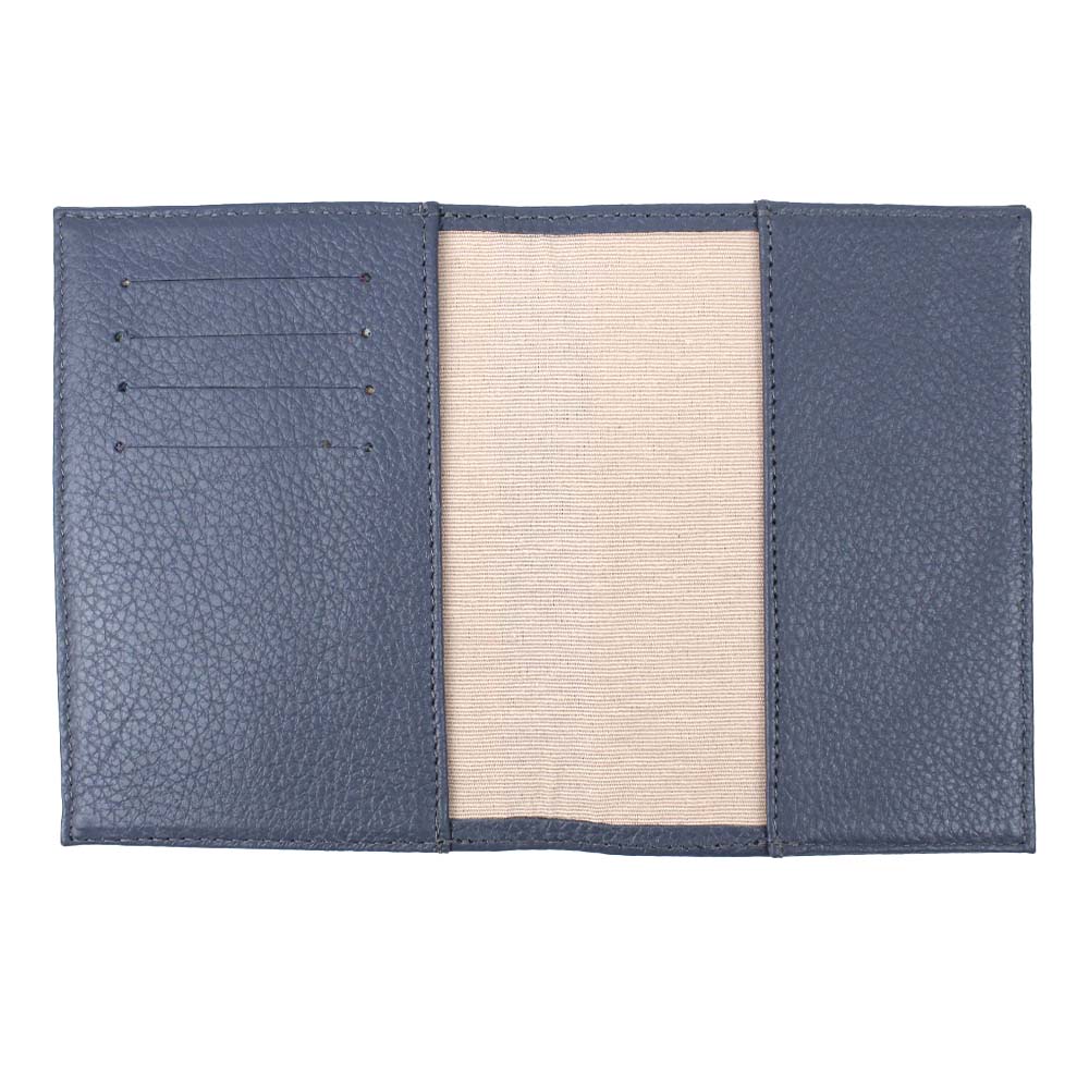 Porta Passaporte Little Horse em Couro Personalizado
