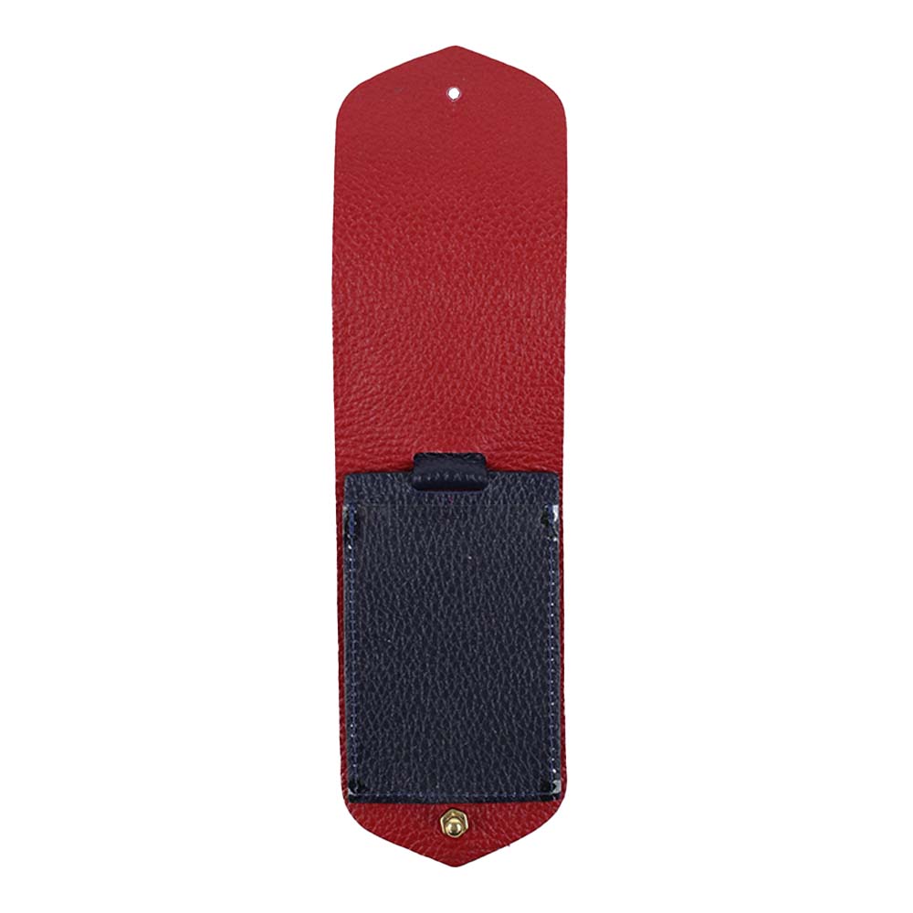 Pendente Relicário G em Couro Personalizado